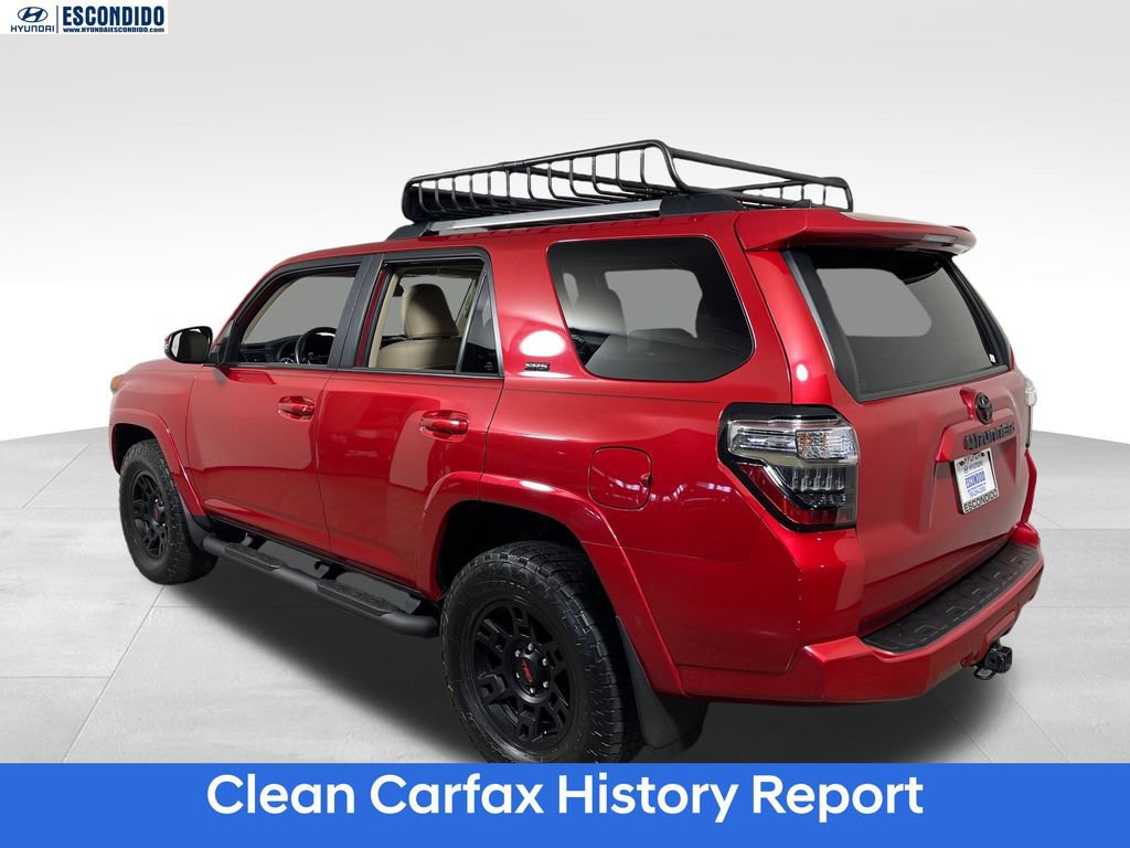 Used 2023 Toyota 4Runner SR5 Premium w/ Moonroof Package AWD/4WD video 3