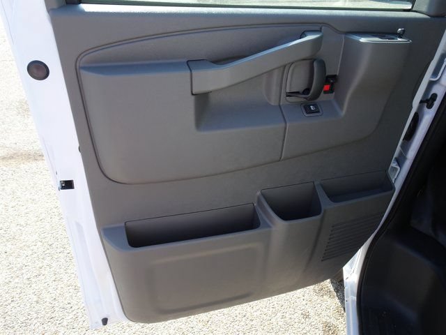 New 2026 Chevrolet Express 3500 w/ Driver Convenience Package RWD image 7