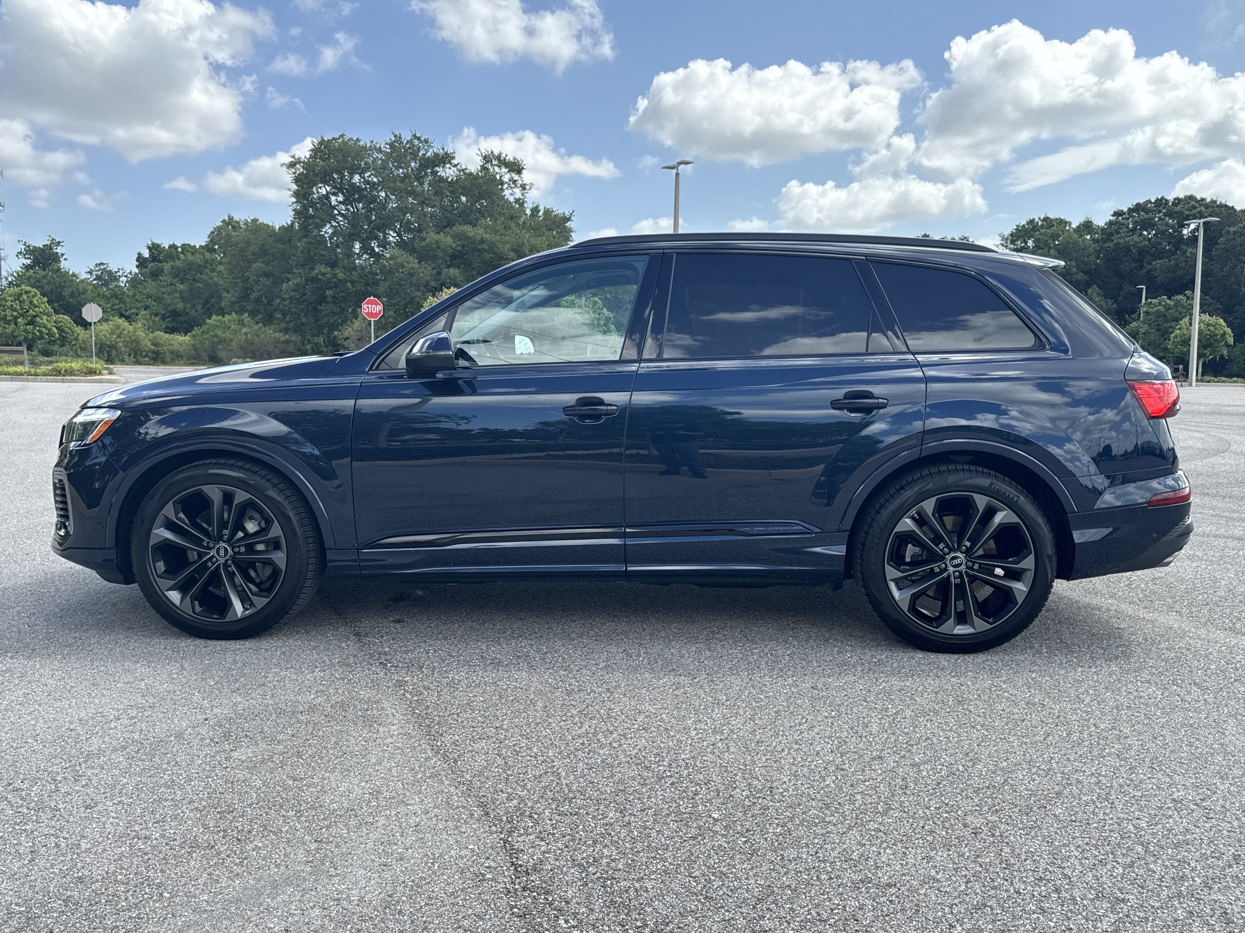 Certified 2026 Audi Q7 3.0T Premium Plus w/ Premium Plus Package AWD/4WD image 7