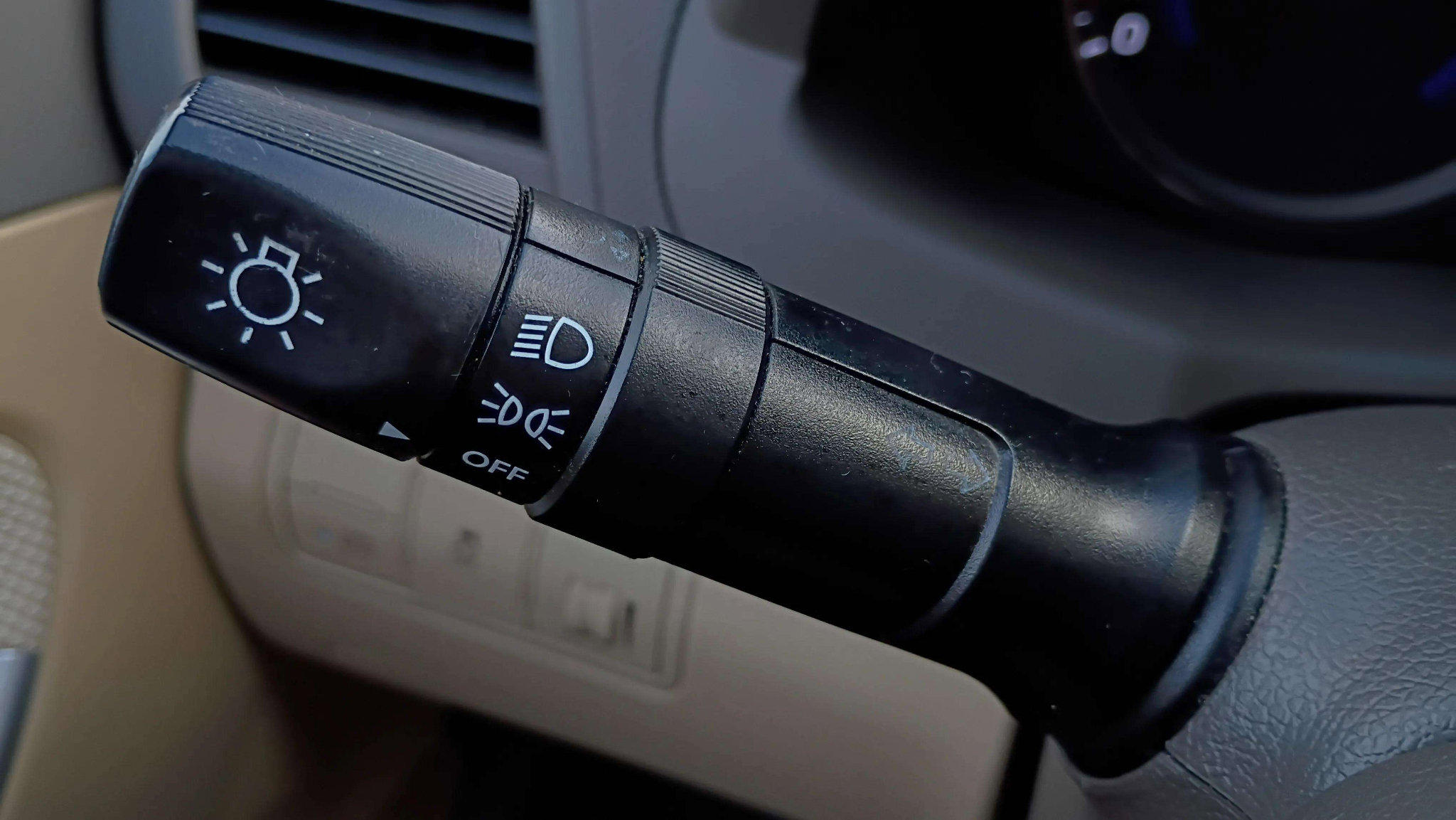 Used 2012 Hyundai Accent GLS image 33