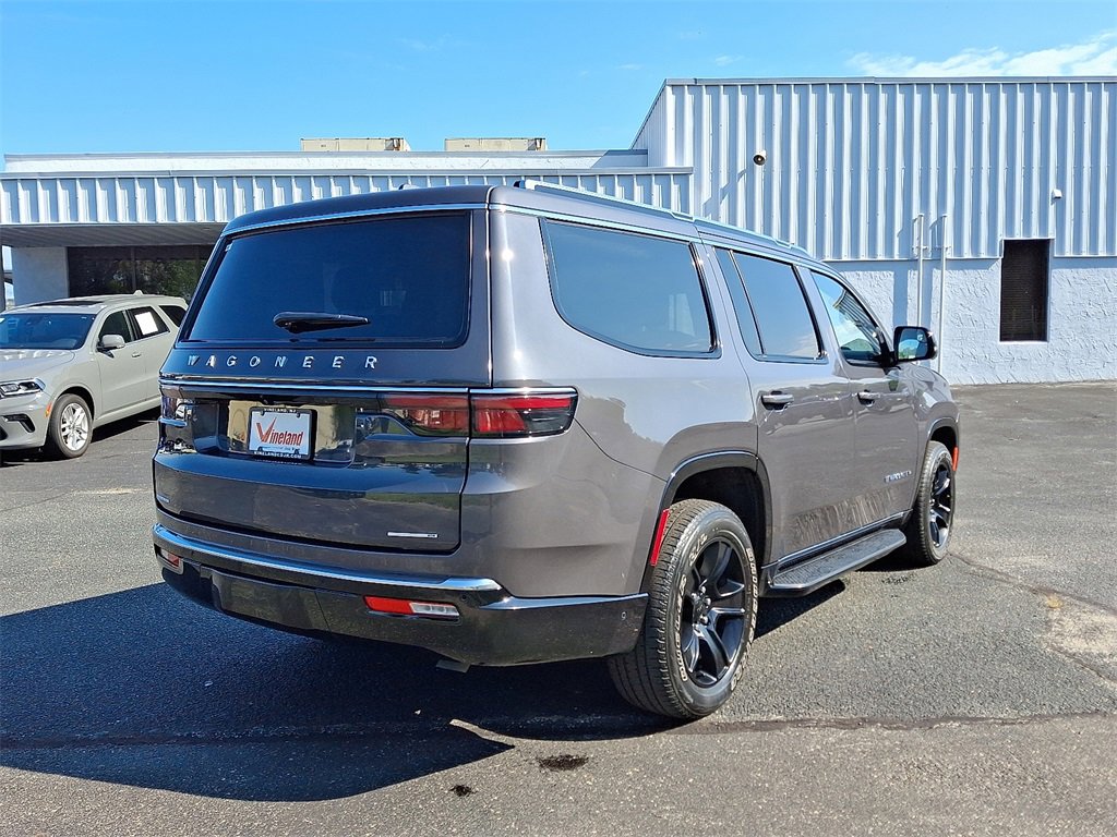 Used 2022 Jeep Wagoneer Series III w/ Convenience Group I image 6