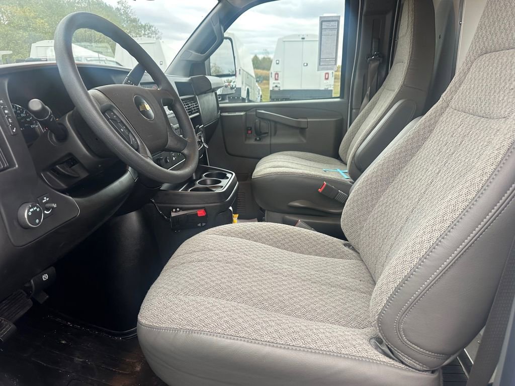 New 2025 Chevrolet Express 3500 w/ Power Convenience Package RWD image 7