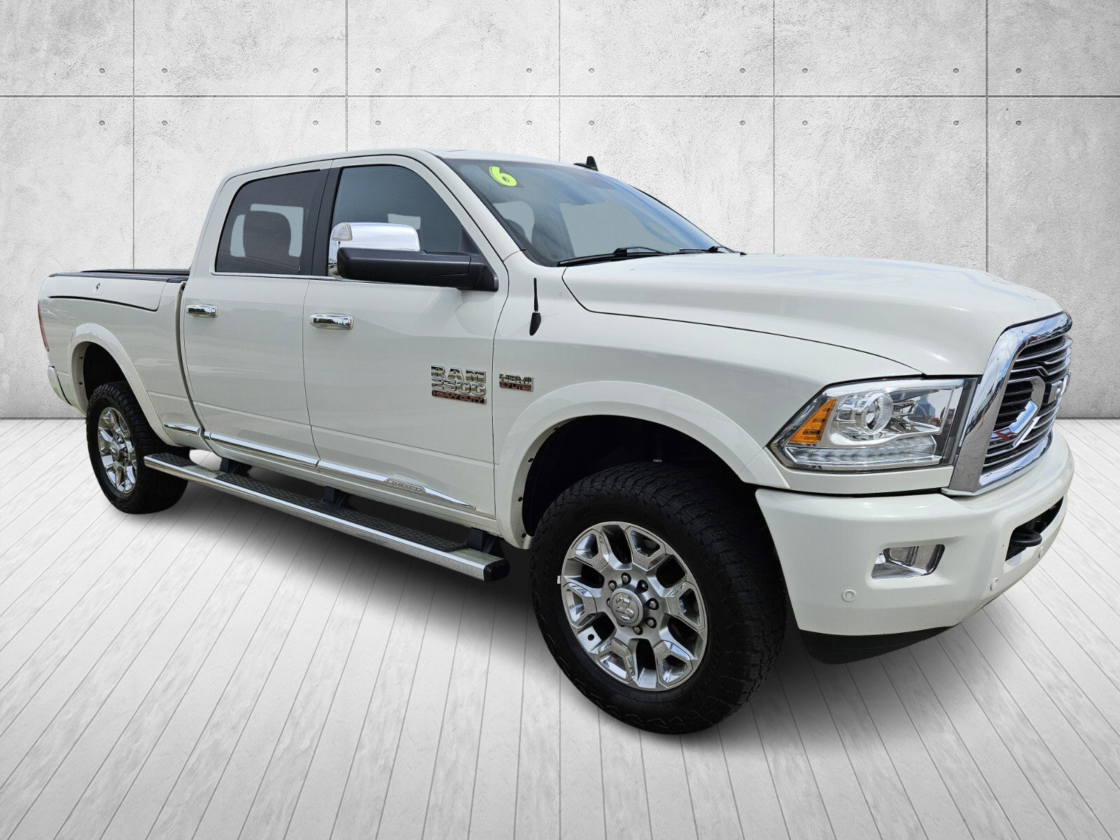 Used 2016 RAM 2500 Limited image 2