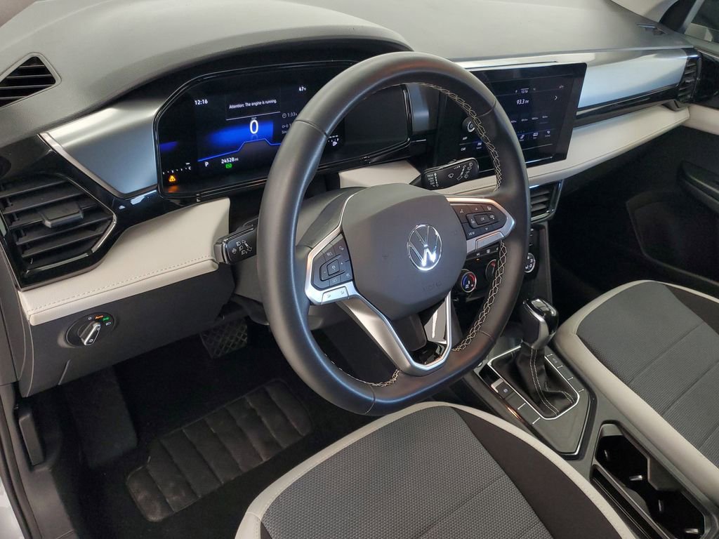 Used 2025 Volkswagen Taos S FWD image 11