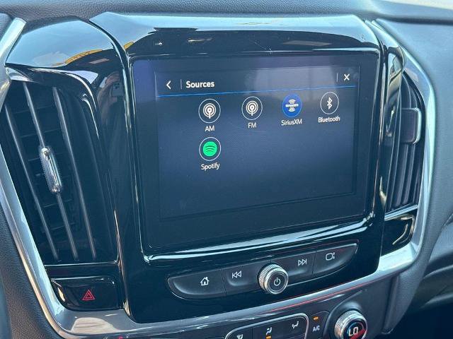 Used 2022 Chevrolet Traverse LT FWD image 22