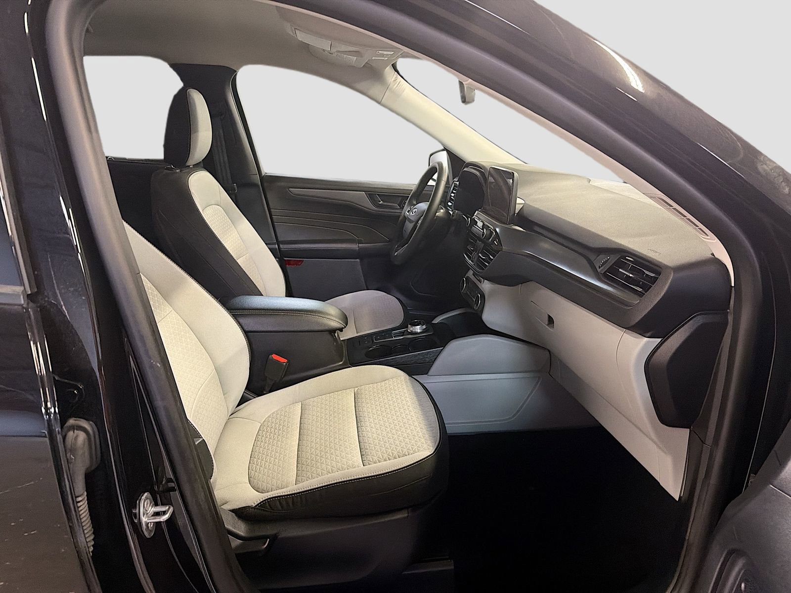 Used 2024 Ford Escape Active AWD/4WD image 28