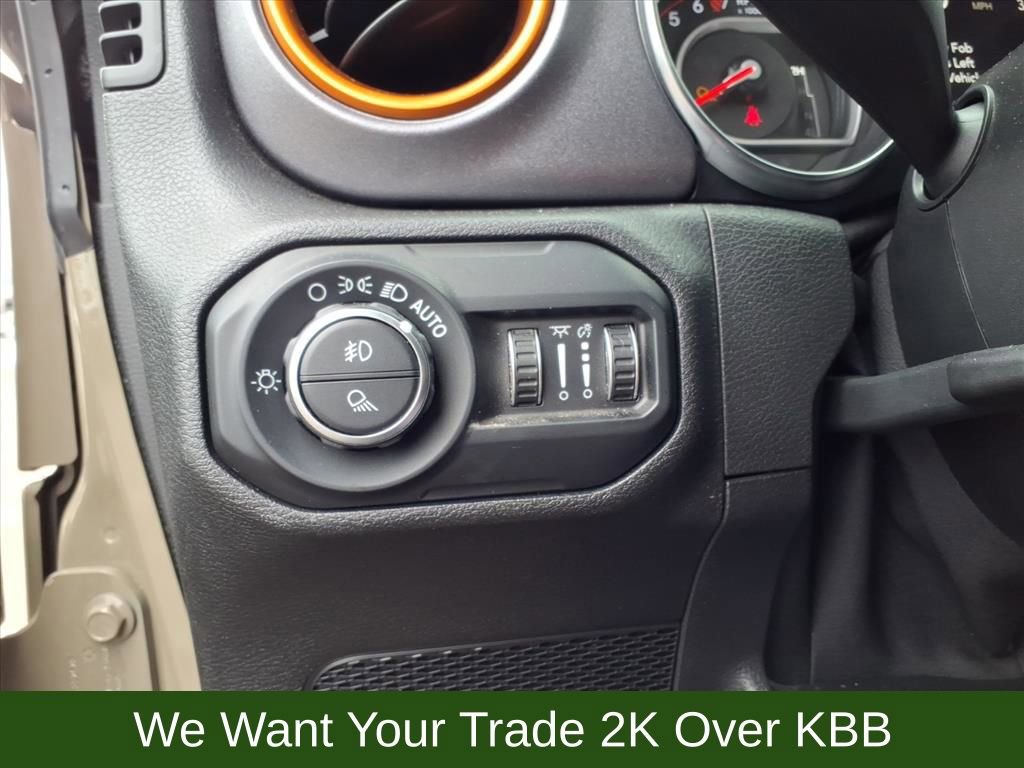 Used 2020 Jeep Gladiator Mojave AWD/4WD image 36