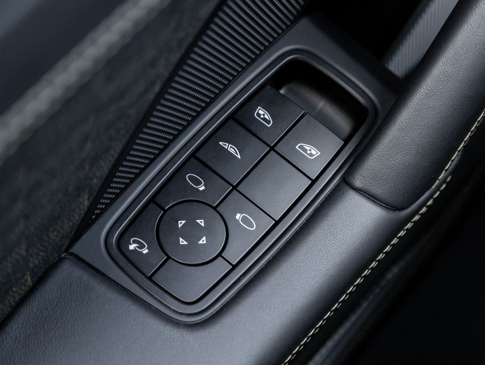 Certified 2026 Porsche 911 GTS image 21