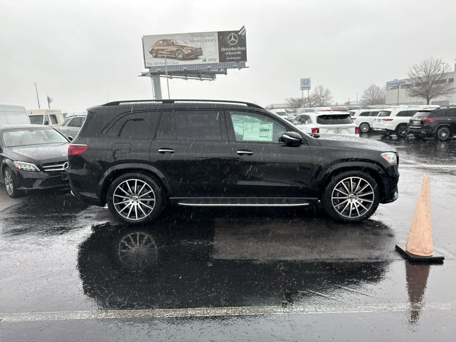 New 2026 Mercedes-Benz GLS 450 4MATIC image 5