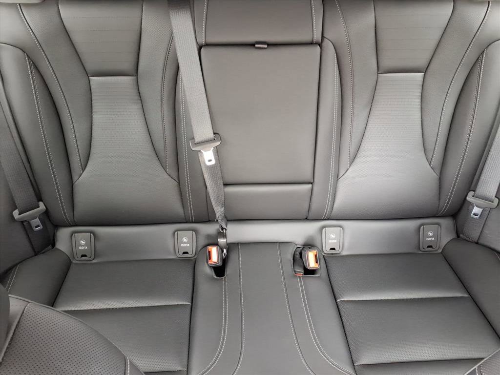 Used 2024 Buick Envision Preferred AWD/4WD image 23