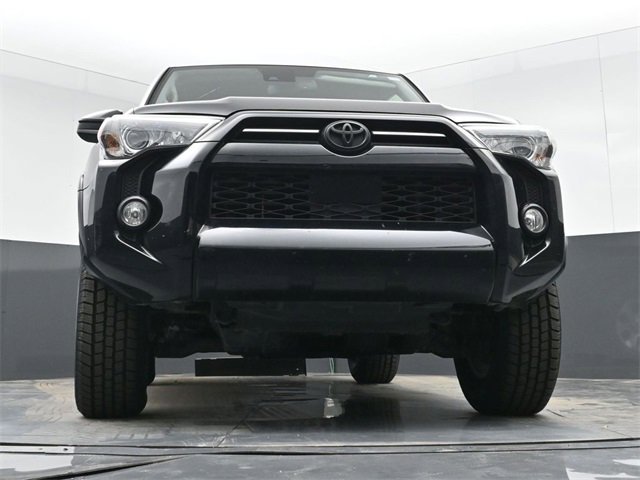 Used 2020 Toyota 4Runner SR5 image 34