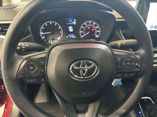 Certified 2025 Toyota Corolla LE FWD image 17