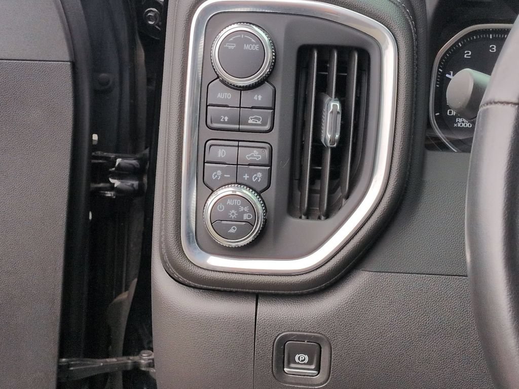 Certified 2022 GMC Sierra 1500 SLT w/ Driver Alert Package I AWD/4WD image 19