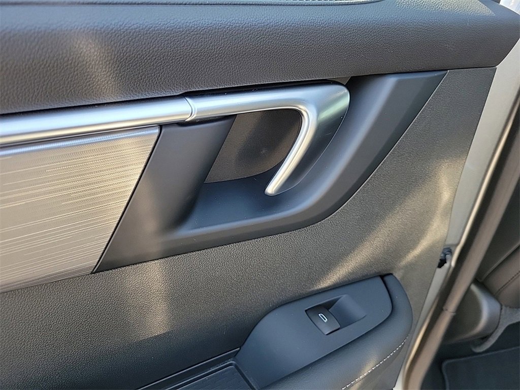 New 2025 Buick Enclave Preferred w/ Power Package image 15