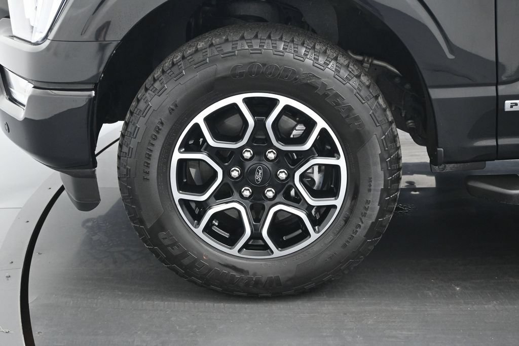 Used 2023 Ford F150 XLT w/ Equipment Group 302A High AWD/4WD image 25