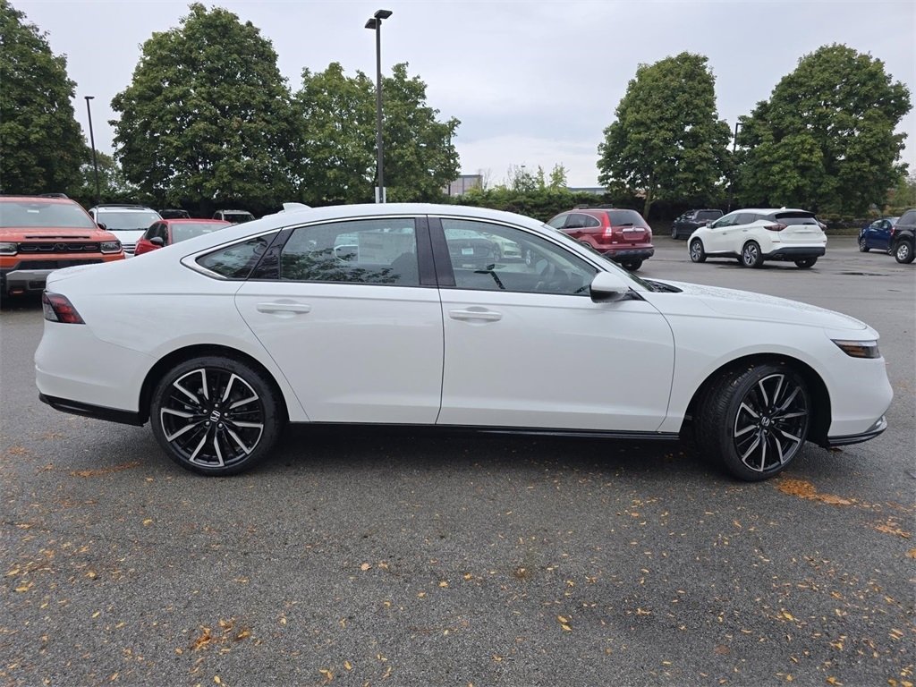 New 2025 Honda Accord Touring image 19
