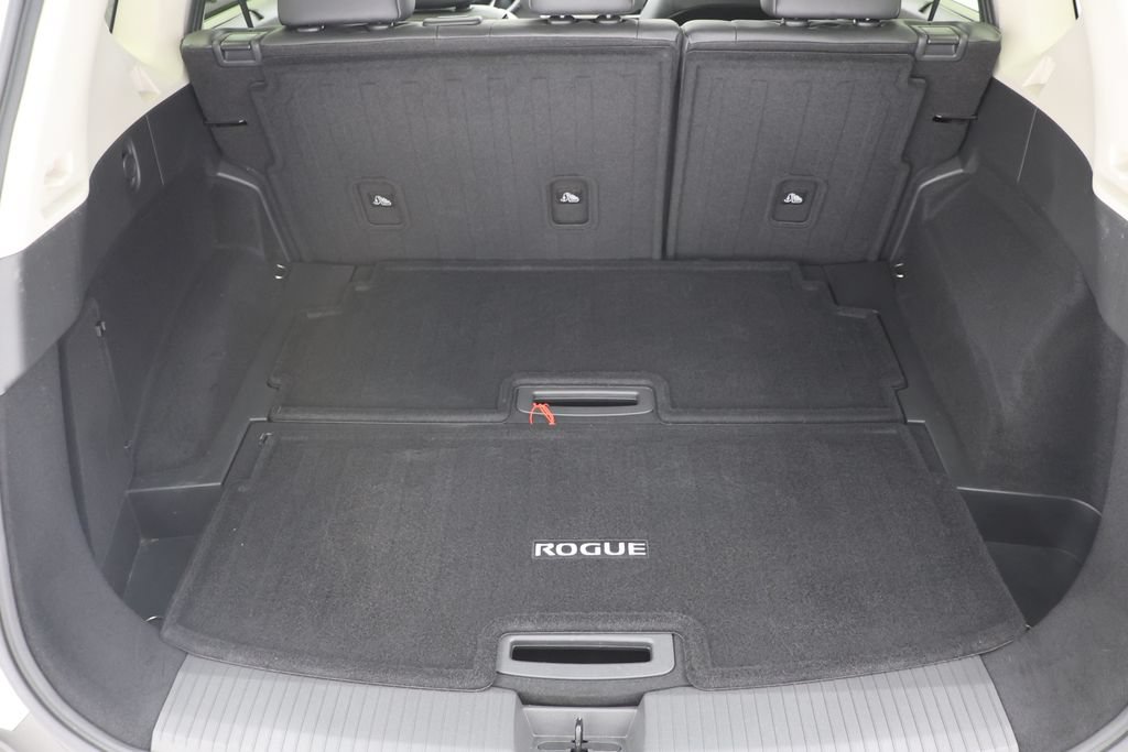 Used 2023 Nissan Rogue SL AWD/4WD image 28