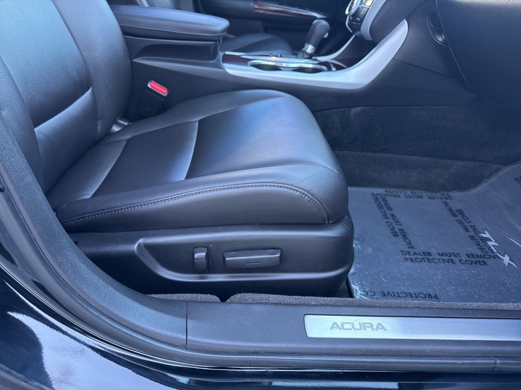 Used 2017 Acura TLX image 33
