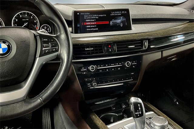 Used 2018 BMW X5 xDrive40e image 10
