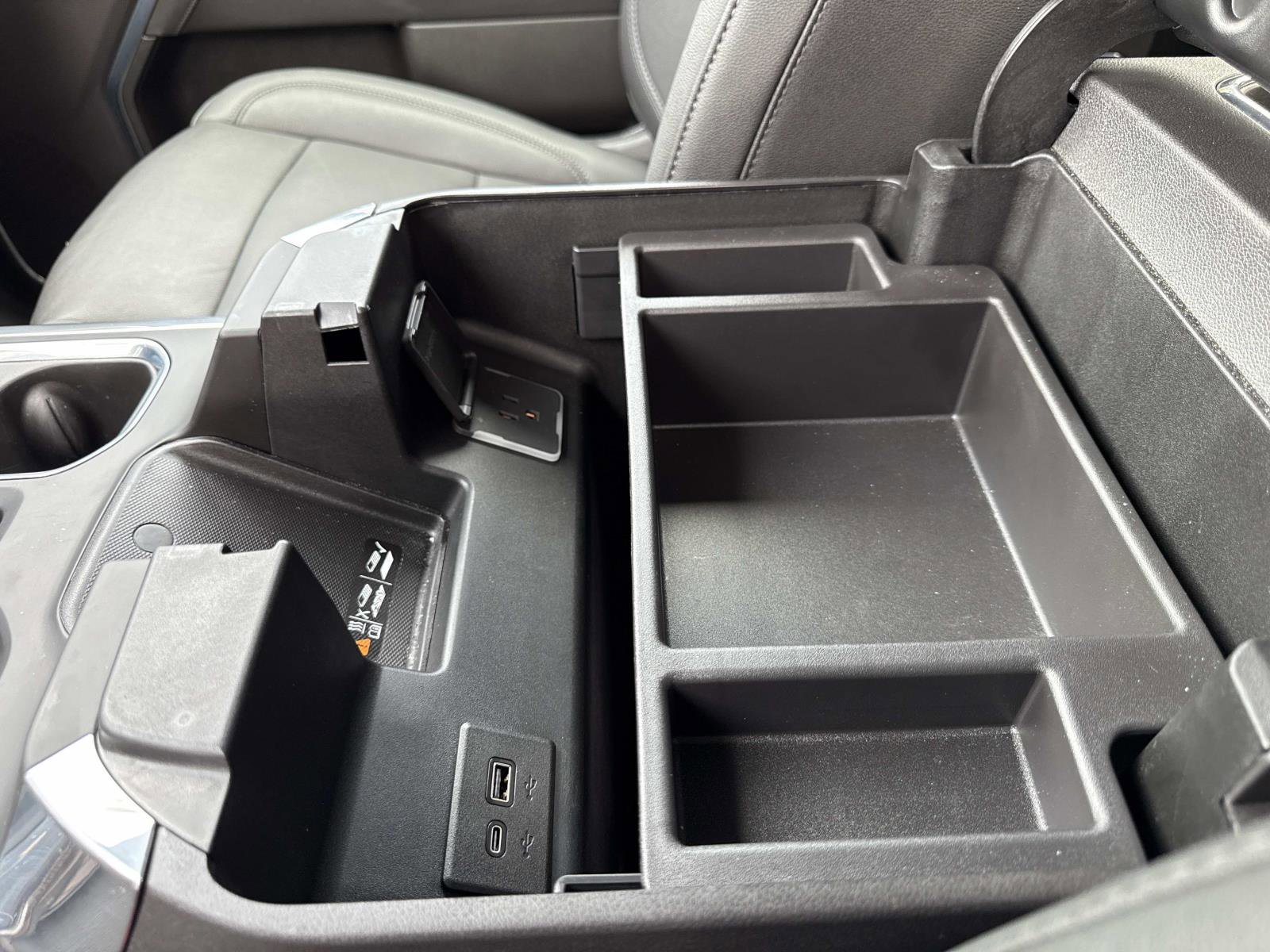 Used 2024 Chevrolet Silverado 1500 LT Trail Boss w/ Convenience Package II image 32