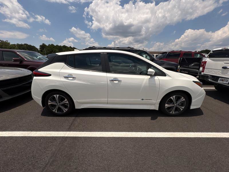 Used 2018 Nissan Leaf SV FWD image 8
