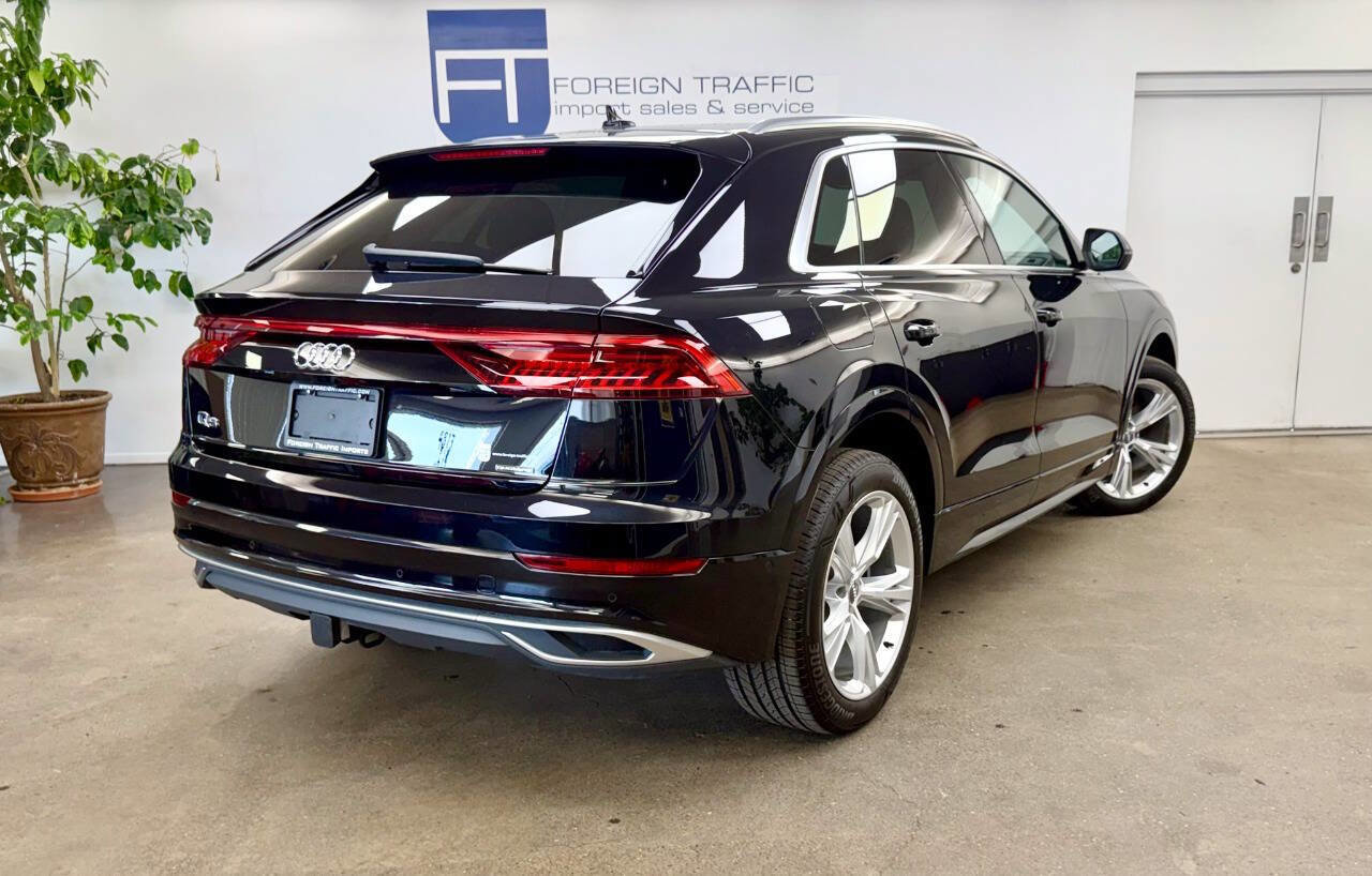 Used 2019 Audi Q8 Premium Plus w/ Premium Plus image 32