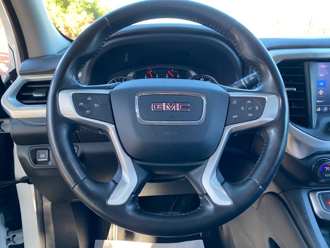 Used 2020 GMC Acadia SLT AWD/4WD image 62