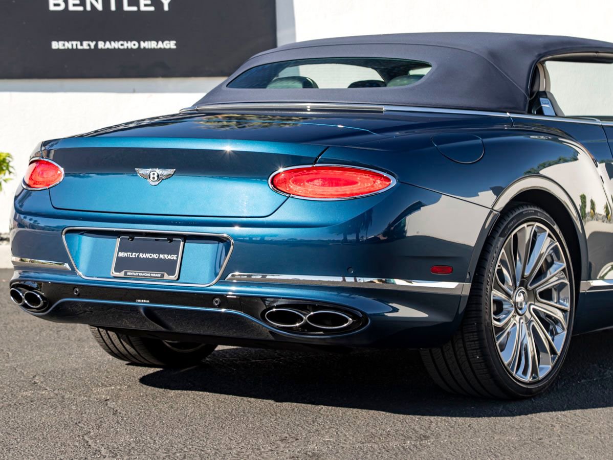 Used 2024 Bentley Continental GT Mulliner AWD/4WD image 14
