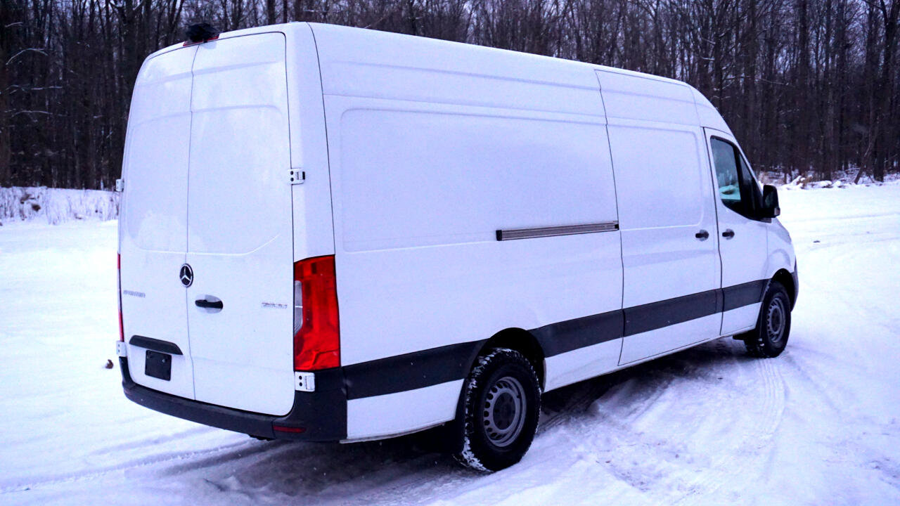Used 2020 Mercedes-Benz Sprinter 2500 w/ Driver Convenience Package image 5