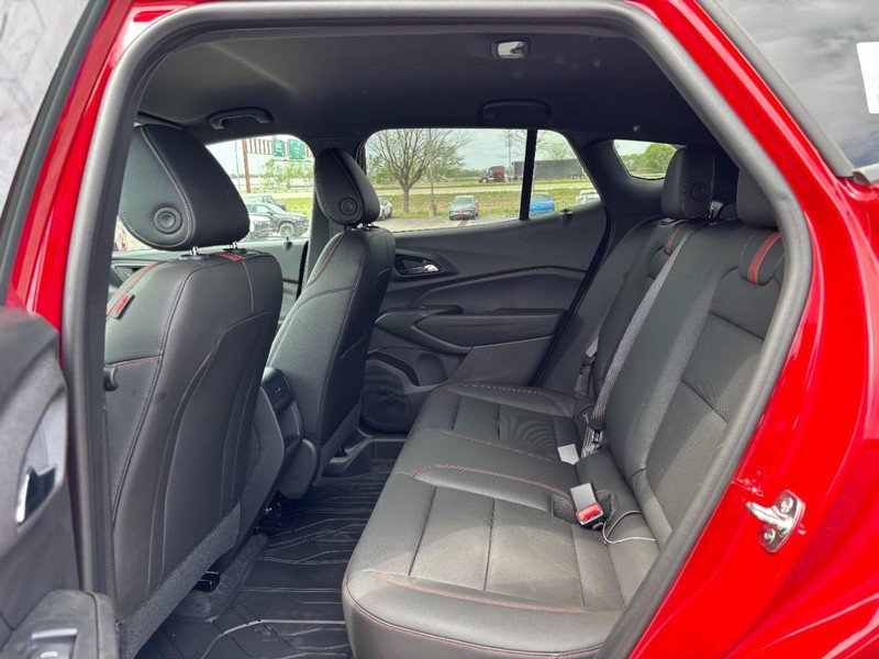 New 2026 Chevrolet Trax RS w/ Driver Confidence Package FWD image 5