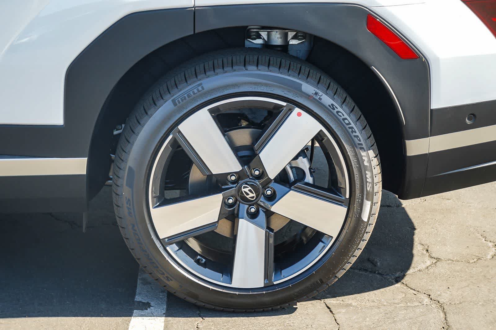 New 2026 Hyundai Santa Fe Limited AWD/4WD image 13