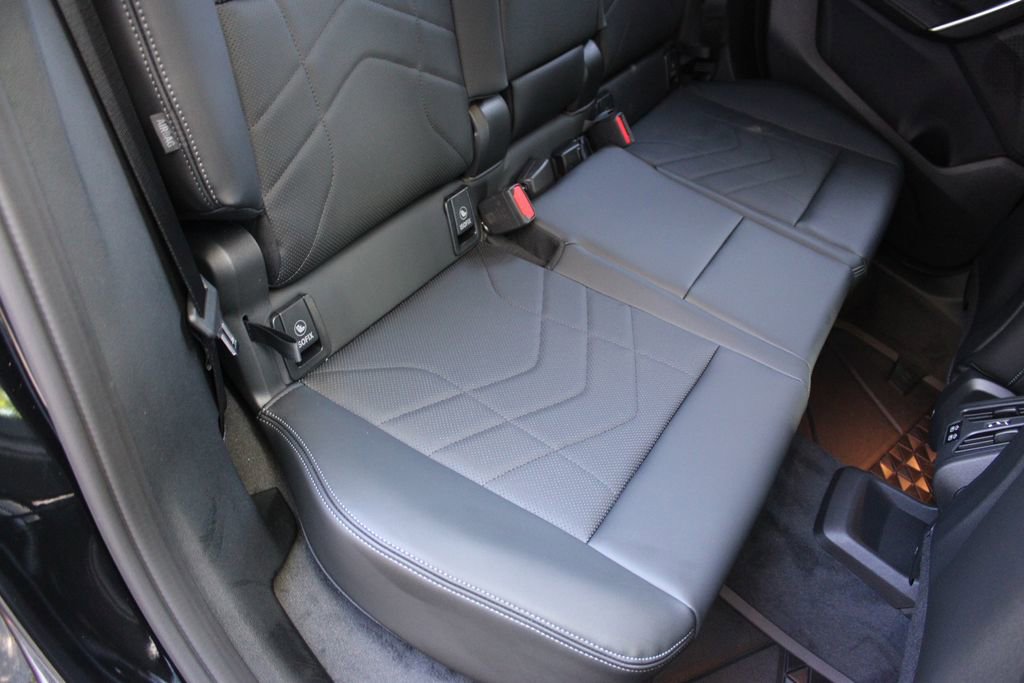 New 2026 BMW X1 M35i image 29