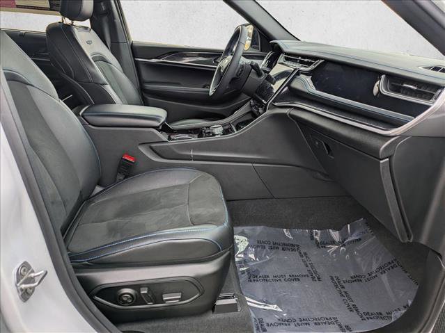 Used 2022 Jeep Grand Cherokee Trailhawk w/ Advanced Protech Group II image 21