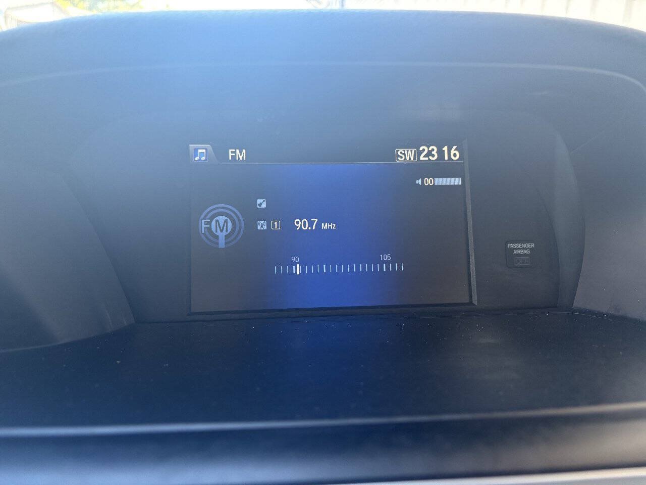 Used 2014 Honda Accord EX-L image 17