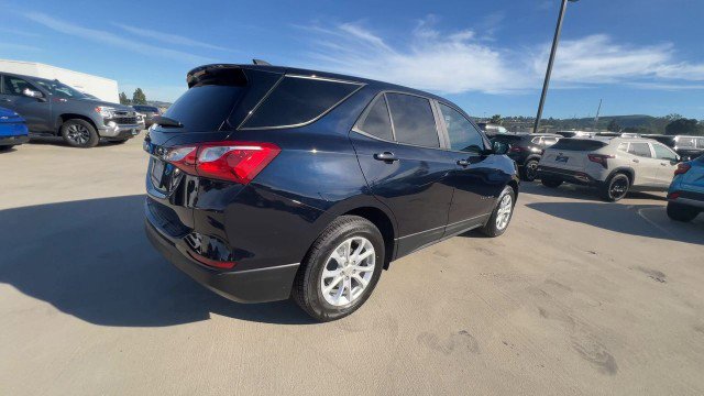 Used 2020 Chevrolet Equinox LS w/ LS Convenience Package image 8