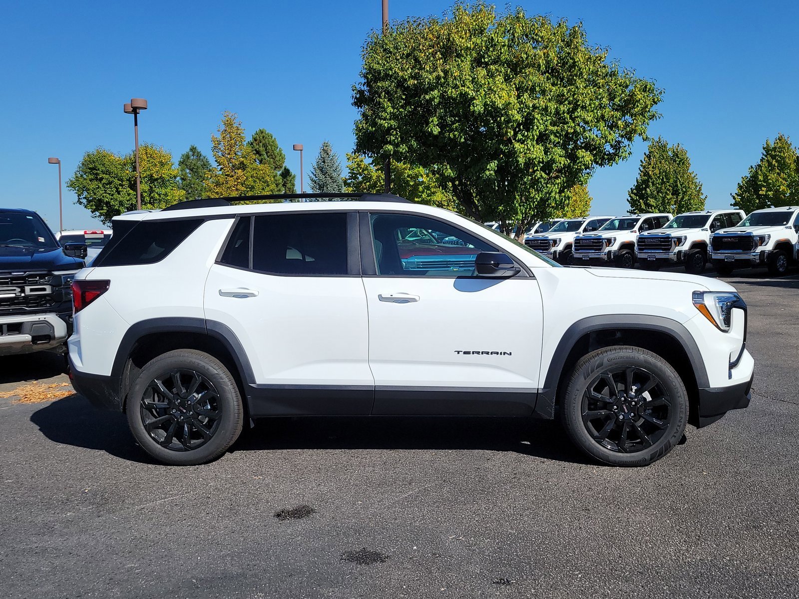 New 2026 GMC Terrain Elevation w/ Black Edition image 2