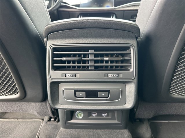 Used 2020 Audi Q8 Premium w/ Black Optic Package image 15