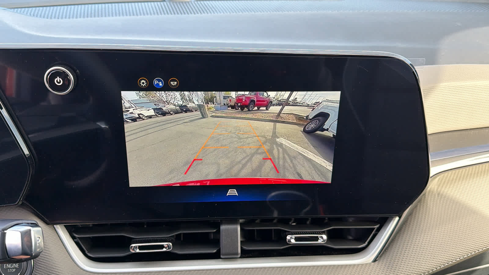 New 2026 Chevrolet Equinox LT w/ Convenience Package II image 16