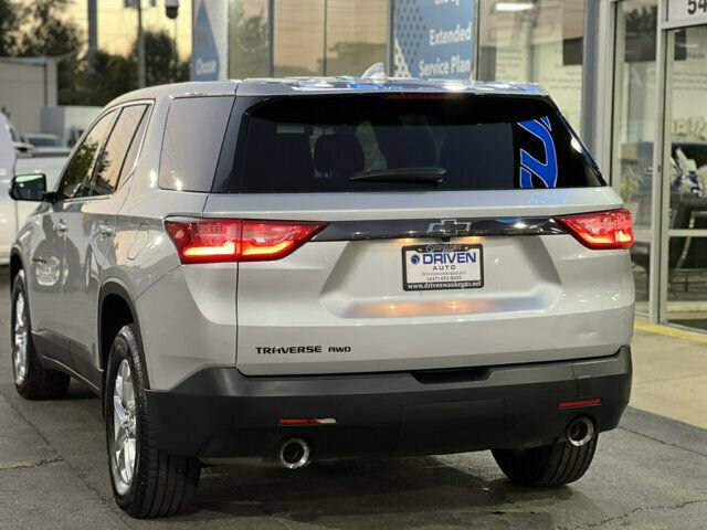 Used 2019 Chevrolet Traverse LS w/ LPO, Blackout Package AWD/4WD image 29