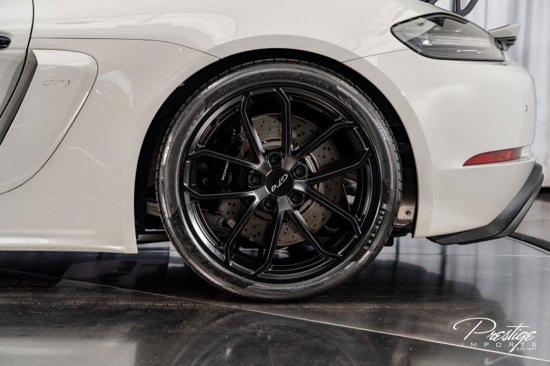 Used 2020 Porsche 718 Cayman GT4 image 10