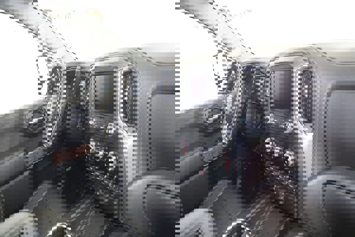 Used 2022 GMC Sierra 2500 Denali w/ Snow Plow Prep/Camper Package image 41