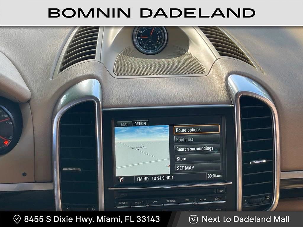 Used 2014 Porsche Cayenne Platinum Edition image 17