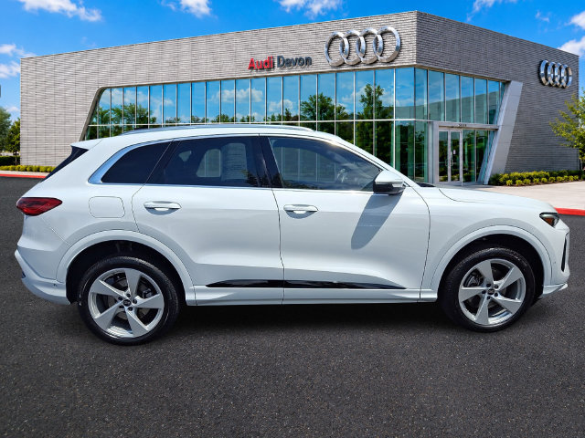 Certified 2025 Audi Q5 Premium Plus w/ Premium Plus AWD/4WD image 7