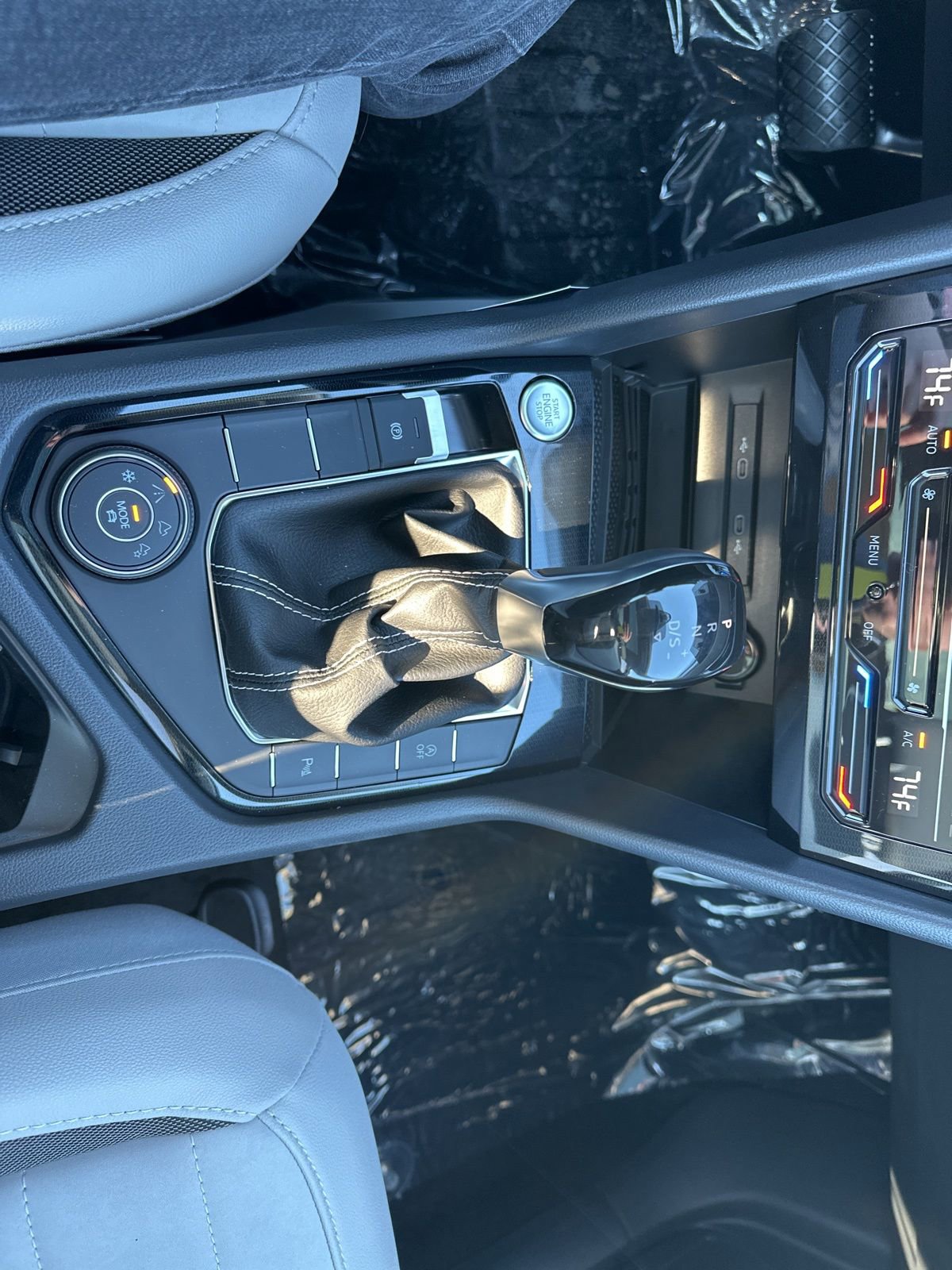 New 2026 Volkswagen Taos SE image 47