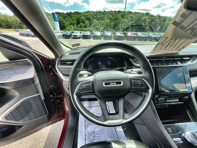 Used 2021 Jeep Grand Cherokee L Limited AWD/4WD image 13