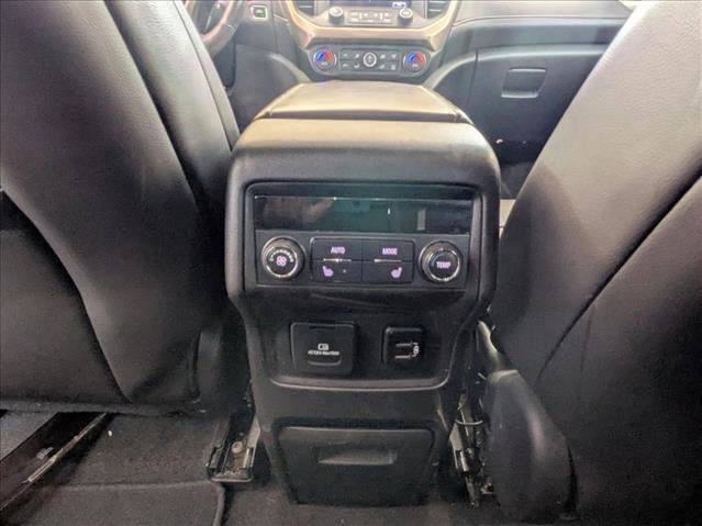 Used 2017 GMC Acadia Denali w/ Technology Package AWD/4WD image 11