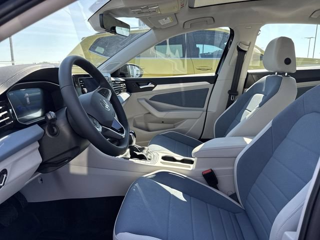 New 2026 Volkswagen Jetta SE FWD image 11