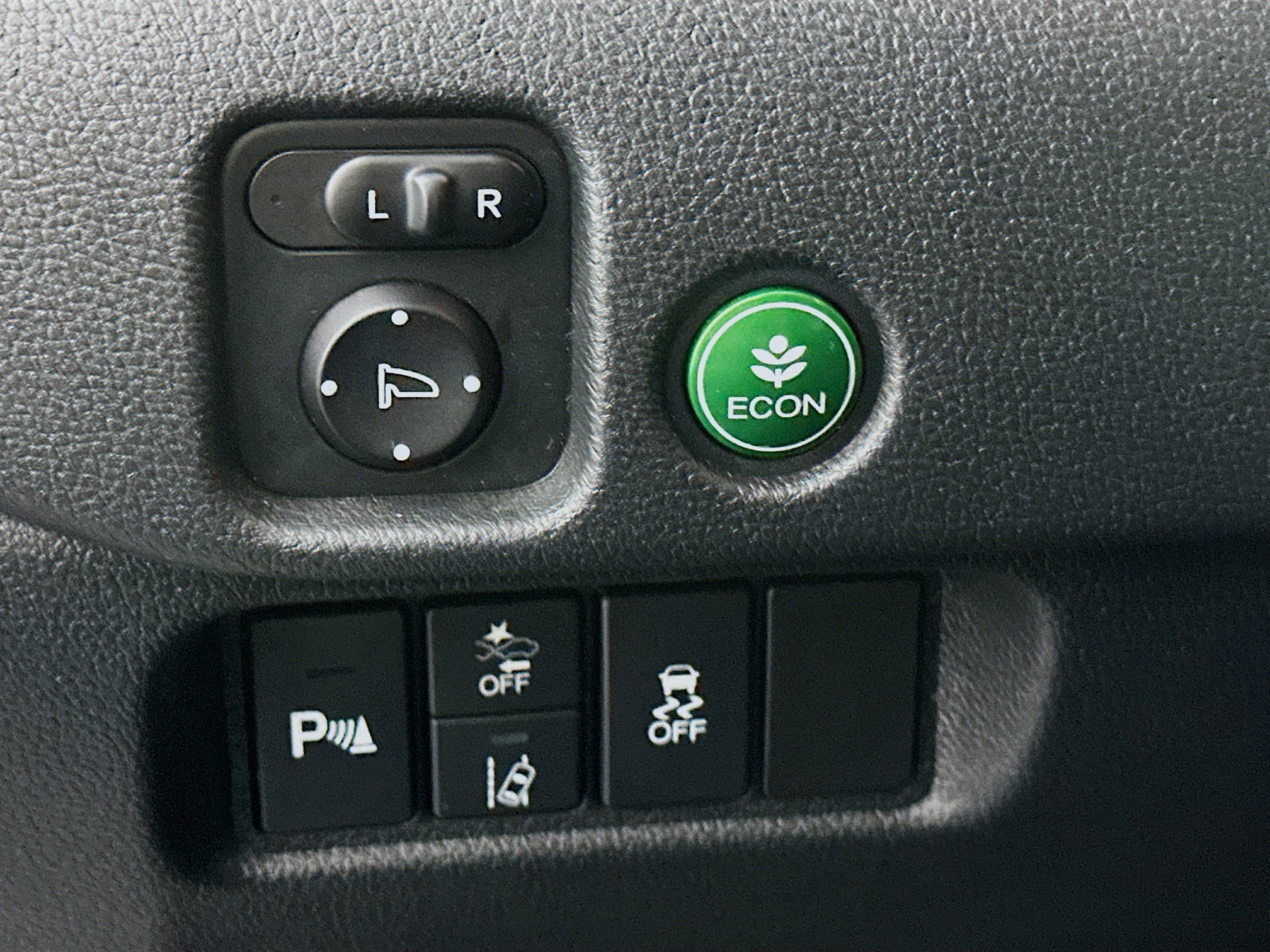 Used 2021 Honda Pilot Touring image 16