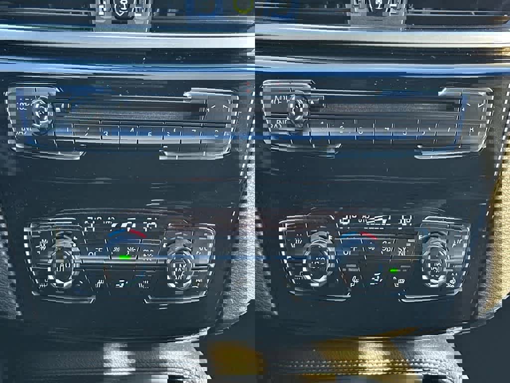 Used 2019 BMW X1 xDrive28i w/ Convenience Package image 23