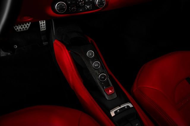 Used 2018 Ferrari 488 Spider RWD image 21